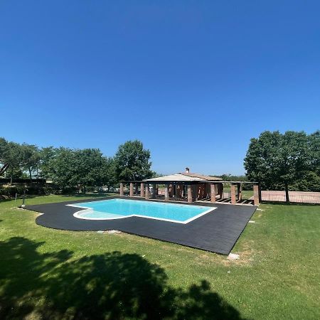 Casa Vacanza Villaggio Poggio Rosso 阿雷佐 外观 照片
