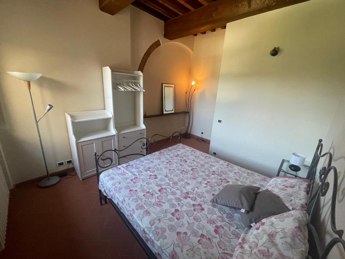 Casa Vacanza Villaggio Poggio Rosso 阿雷佐 外观 照片