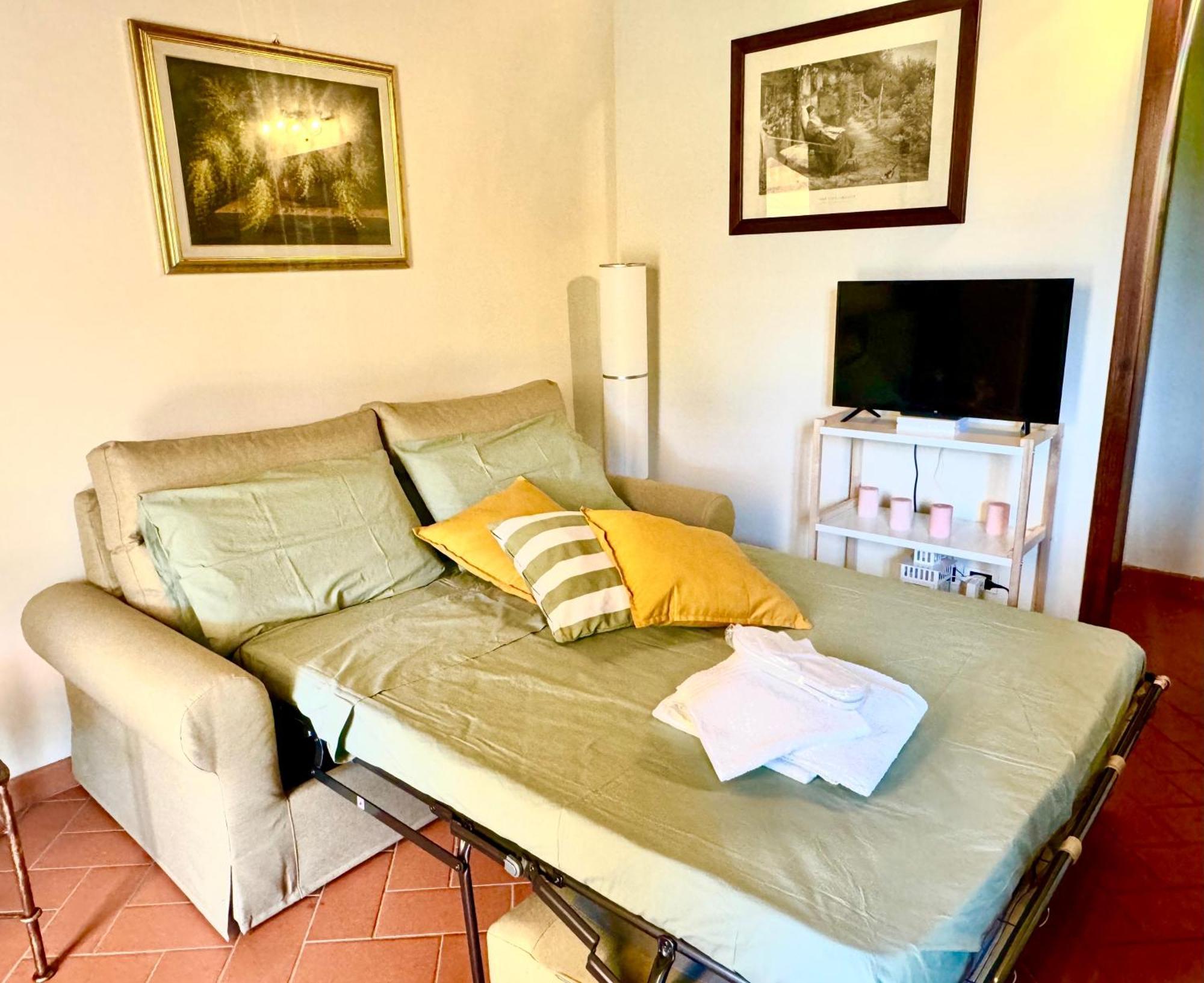 Casa Vacanza Villaggio Poggio Rosso 阿雷佐 外观 照片